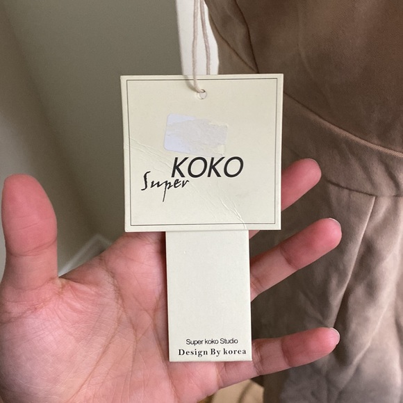 Dress - Picture 5 of 5